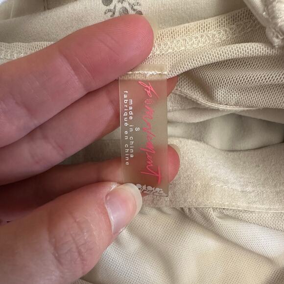 Free People Movement FP‎ Movement White Romper Small Cross Back Skirted Playsuit - Picture 2 of 11